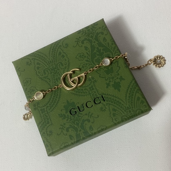 Gucci GG Vintage Gold Stone Bracelet - Picture 1 of 5
